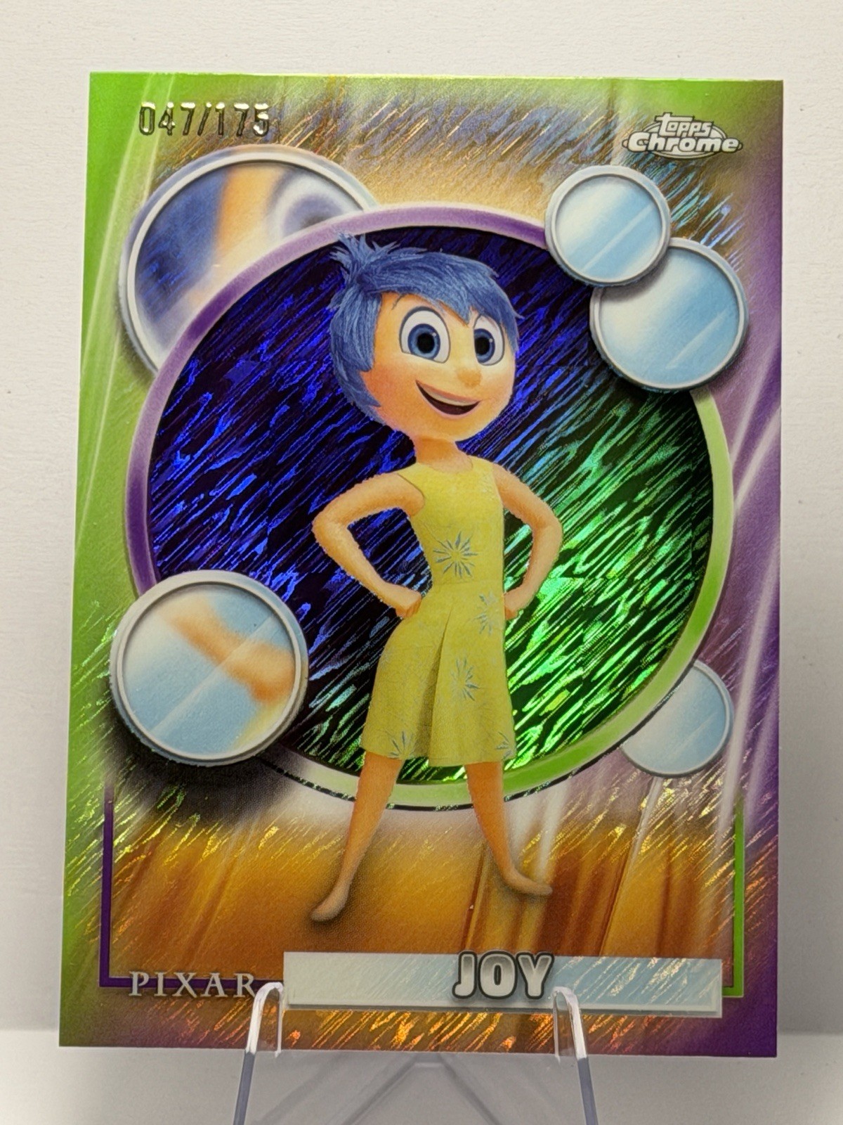 2026 Topps Chrome Disney - Joy #171 rifrattore viola e verde chiaro brillante /175