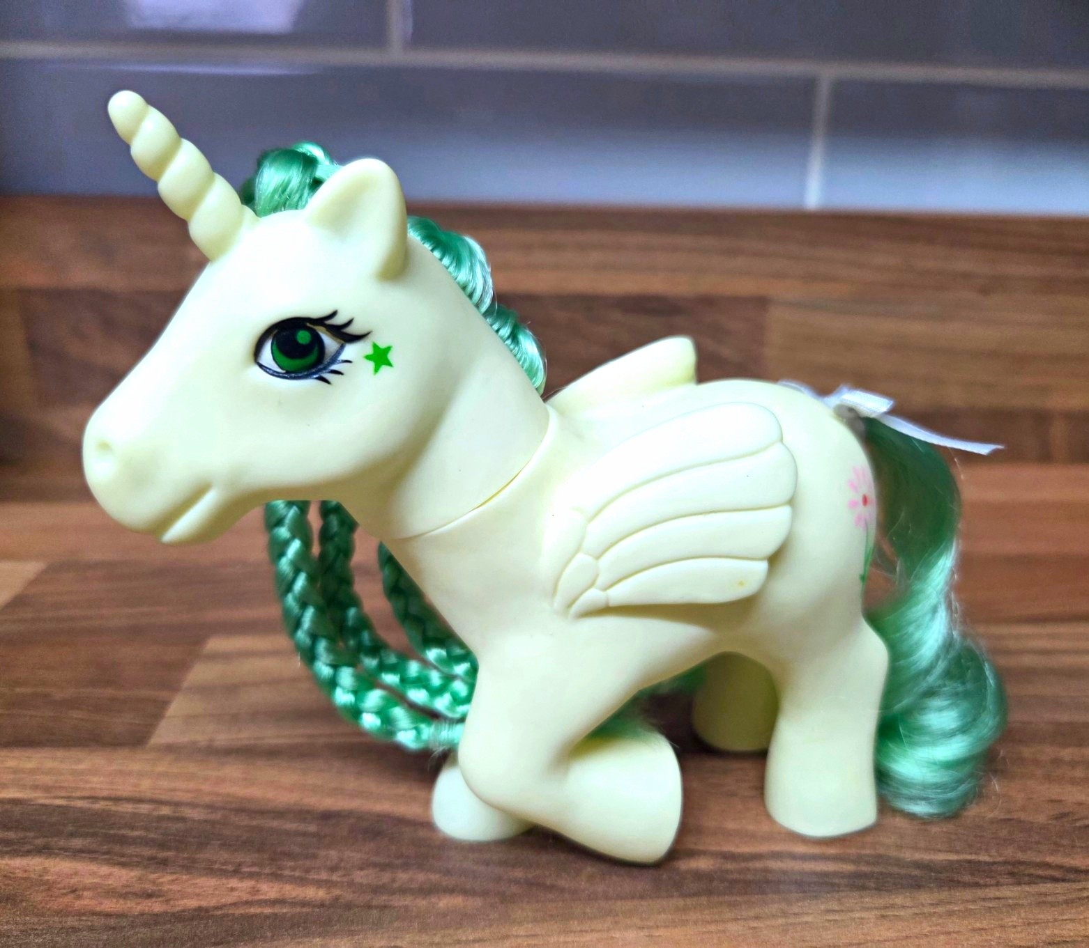 Vintage My Little Pony Fakie Unipeg Alicorn Cream Green Hair Star Eye Pony