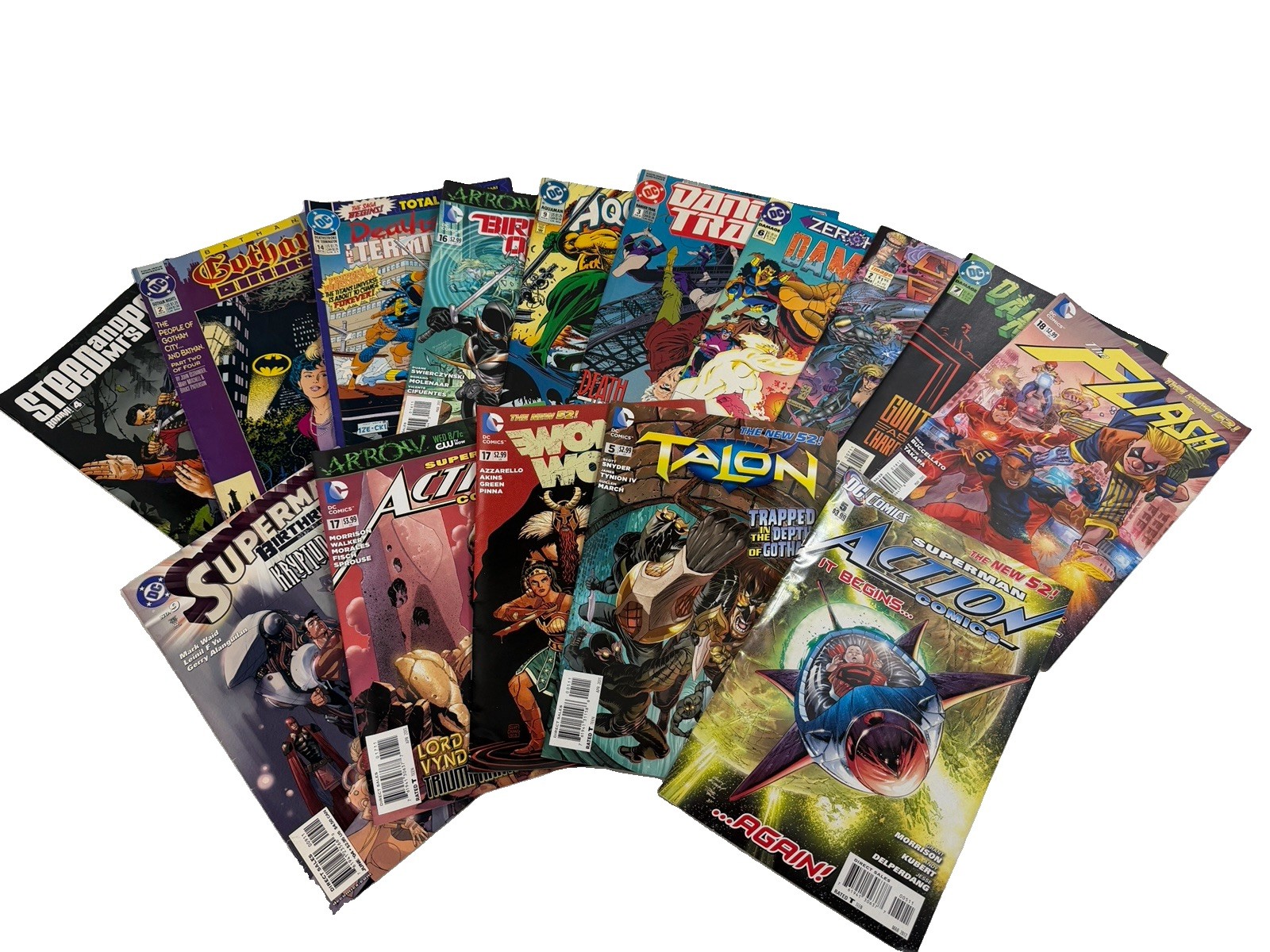 DC Comics Lot of 15 Batman Superman Wonder Woman Aquaman Vintage Modern