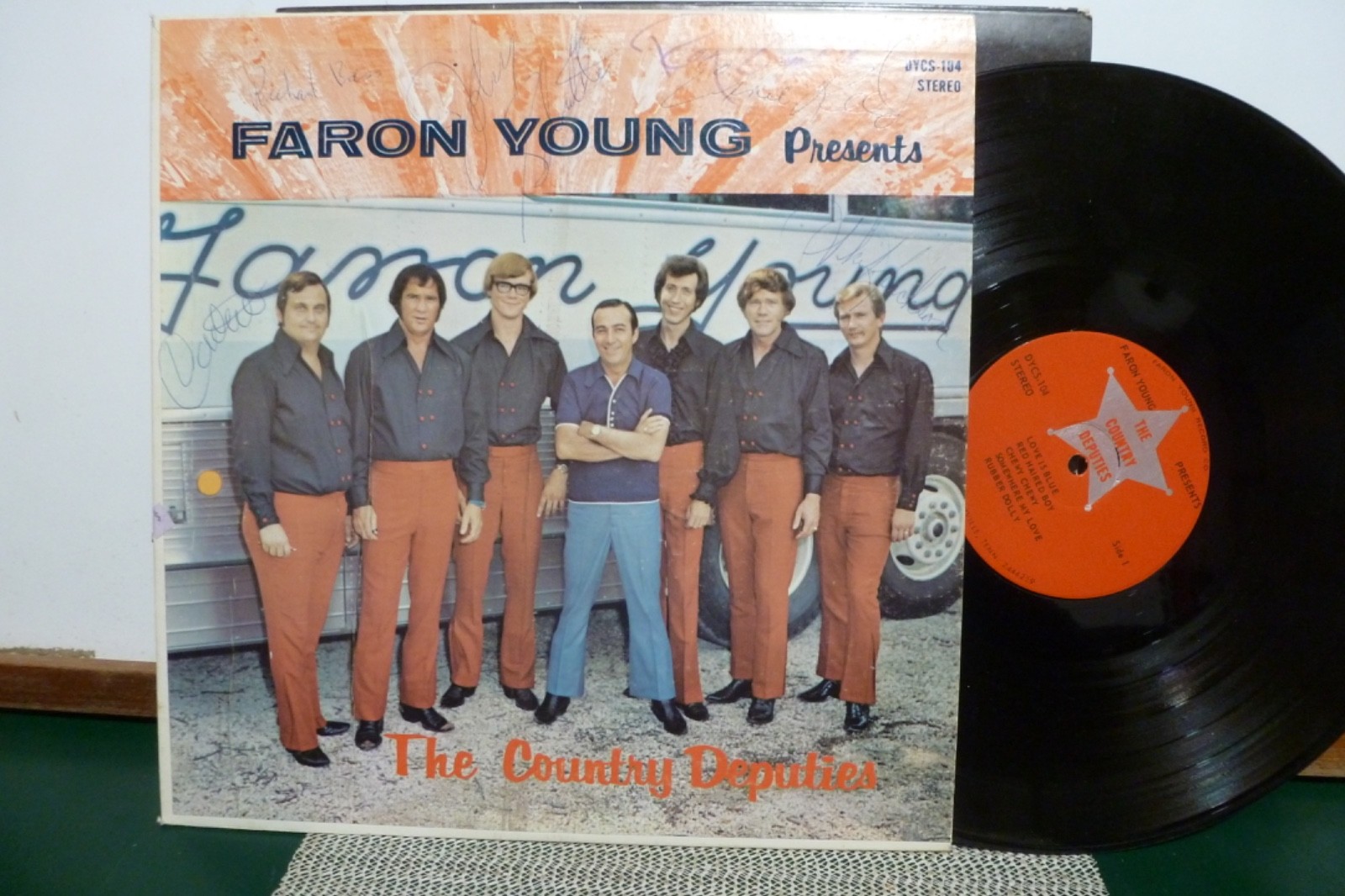 FARON YOUNG PRESENTS  THE COUNTRY DEPUTIES.SIGNED. BY MEMBERS  NM.    LP