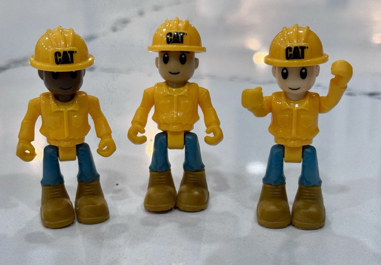 CAT Bruco Operaio Edile Figure 3 Cappello Rigido Crew Giocattolo Figure 3"