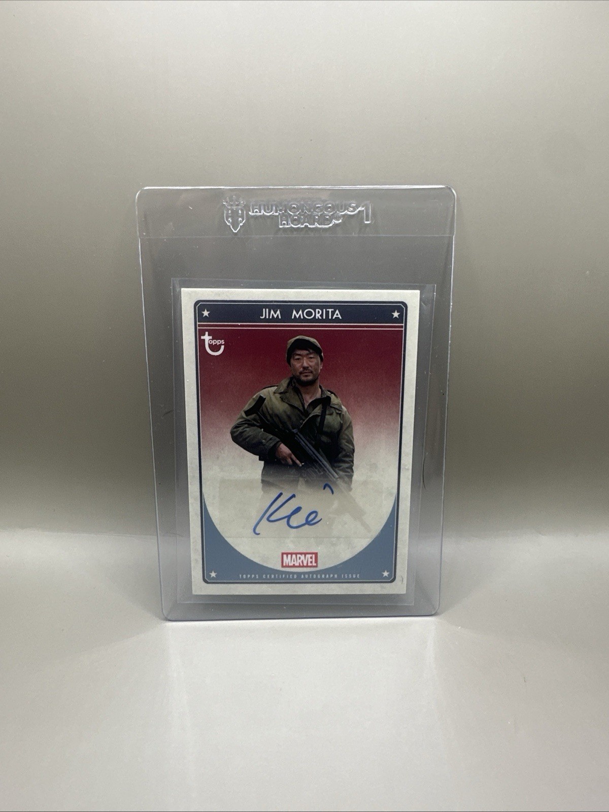 2026 Topps Marvel Brooklyn Capitan America 85° Kenneth Choi nei panni di Jim Morita Auto