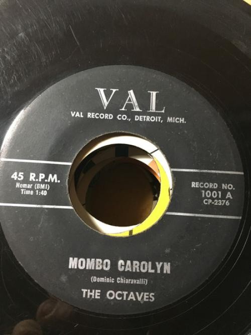 The Octaves , Mombo Carolyn / Your Too Young, (7", Single, Mono, Ori), VG, 44353