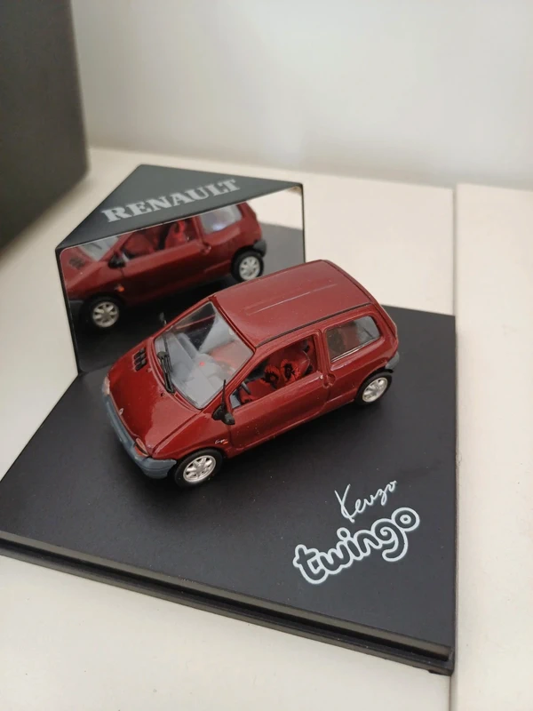 Miniature Renault Twingo 1 Kenzo 1994 Vitesse 1/43 - Édition Limitée Constructeur