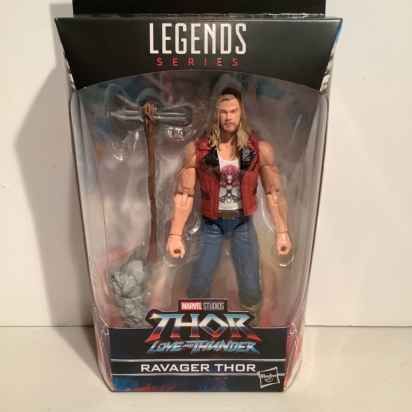 Hasbro Ravager Thor 10.5 in Action Figure - 13501BRAND NEW NRFB!! Mint Condition