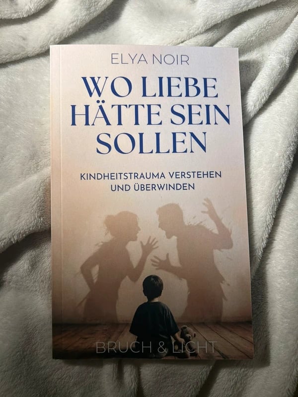 Buch „Wo Liebe hätte sein sollen“