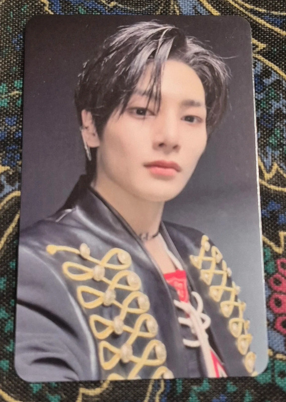 Stray kids Jeongin Rockstar