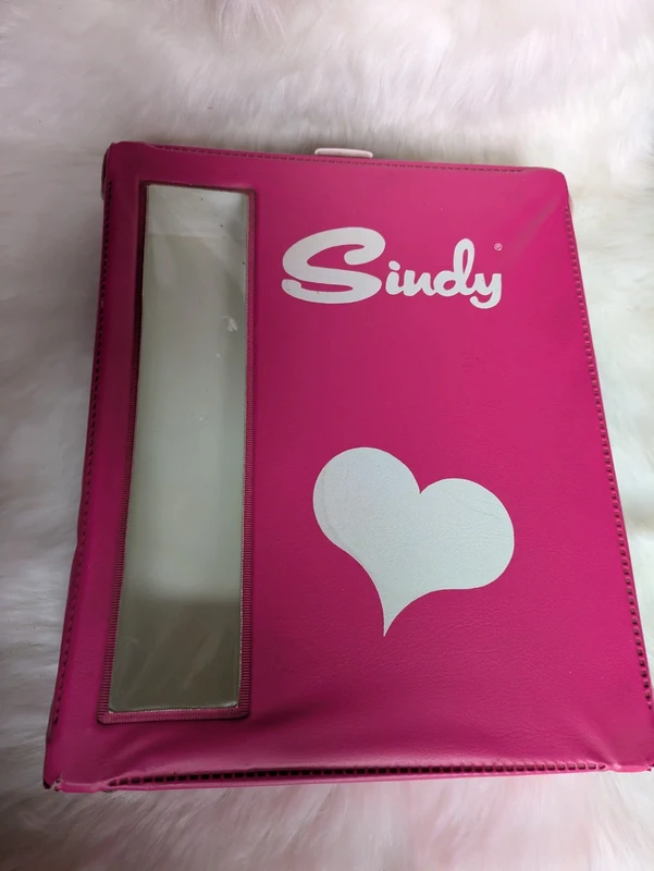 Valise vintage poupée Sindy
