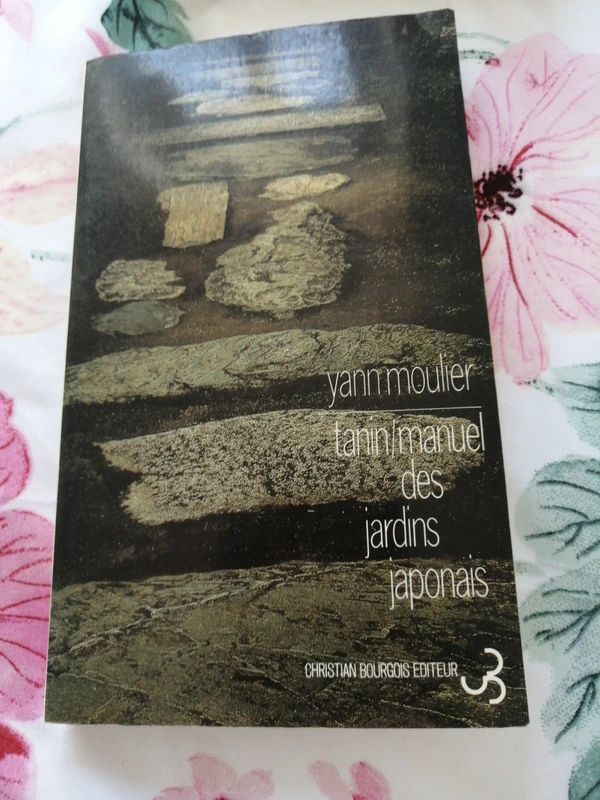 Livre manuel des jardins japonais