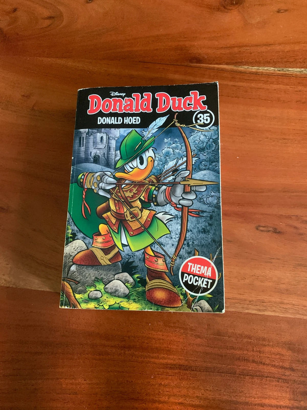 Donald Duck Disney thema pocket strip boek
