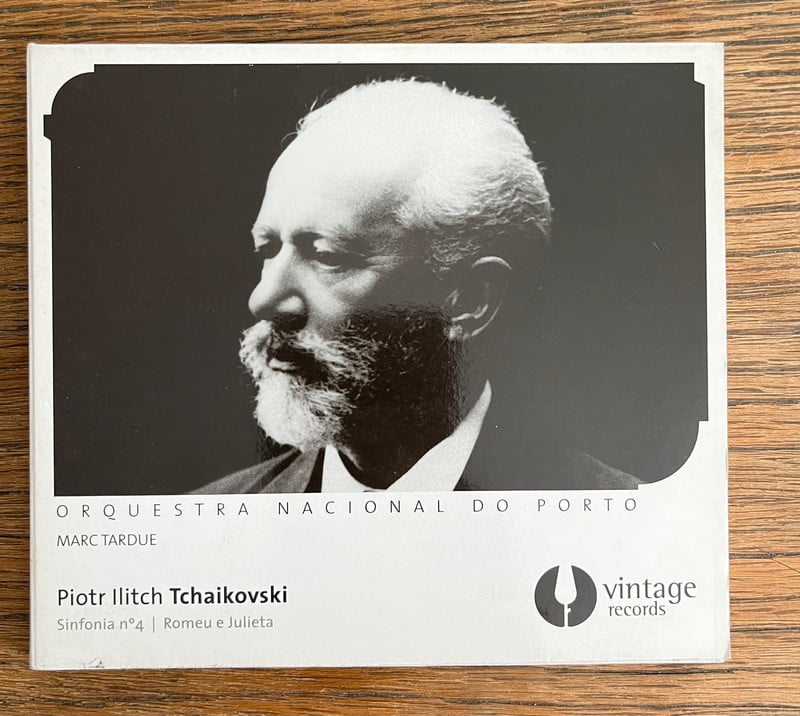 CD Tchaïkovski : Symphonie n° 4 & Roméo et Juliette – Orquestra Nacional do Porto / Marc Tardue