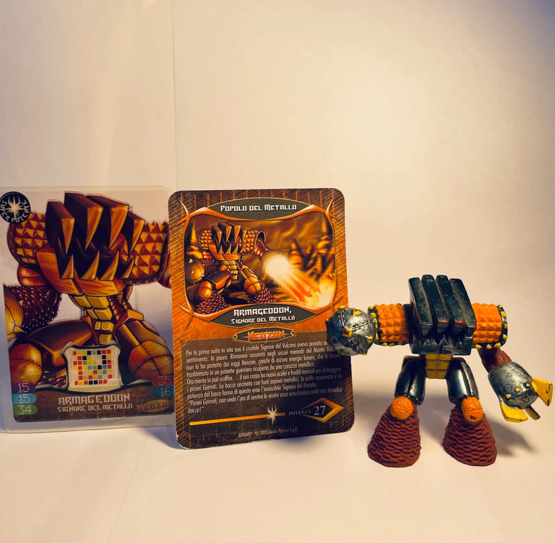gormiti - Armaggedon Neozon - popolo del metallo - Final Evolution - con carta