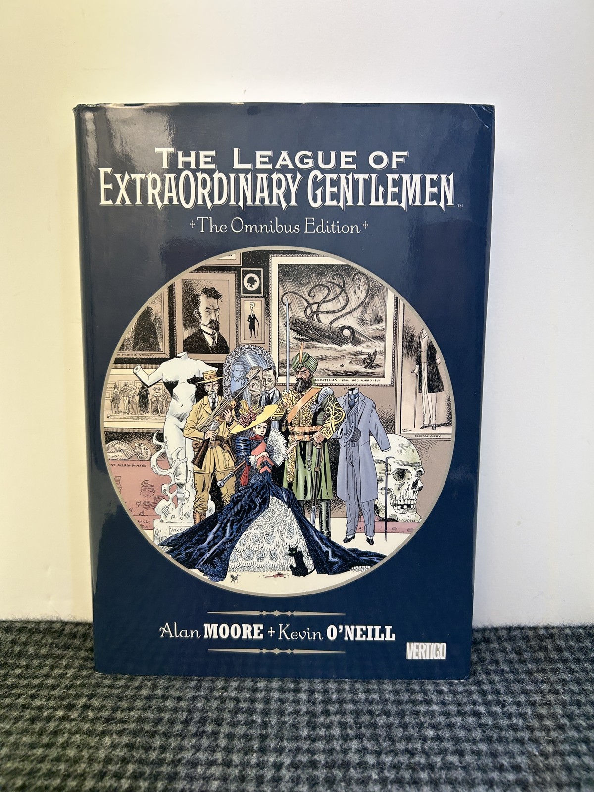 League of Extraordinary Gentlemen Omnibus Edition HC Alan Moore Kevin O'Neill Ve