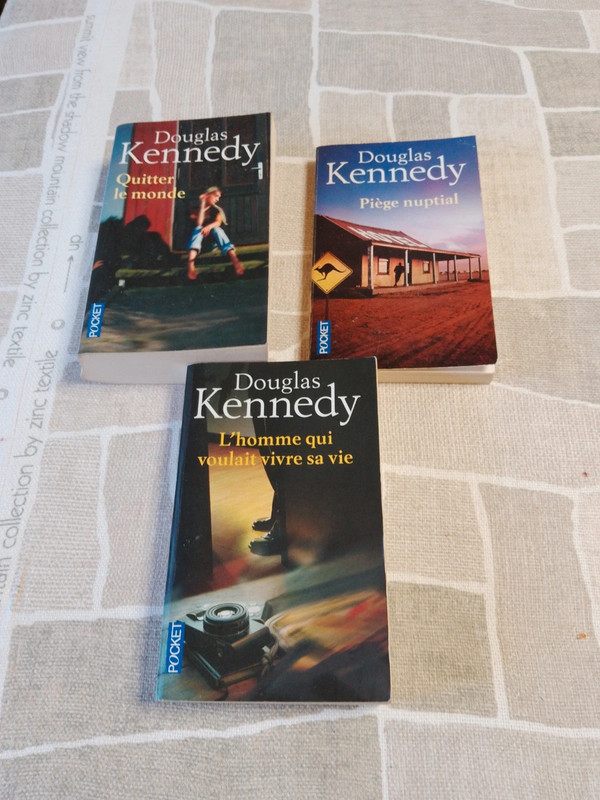 3 livres douglas Kennedy