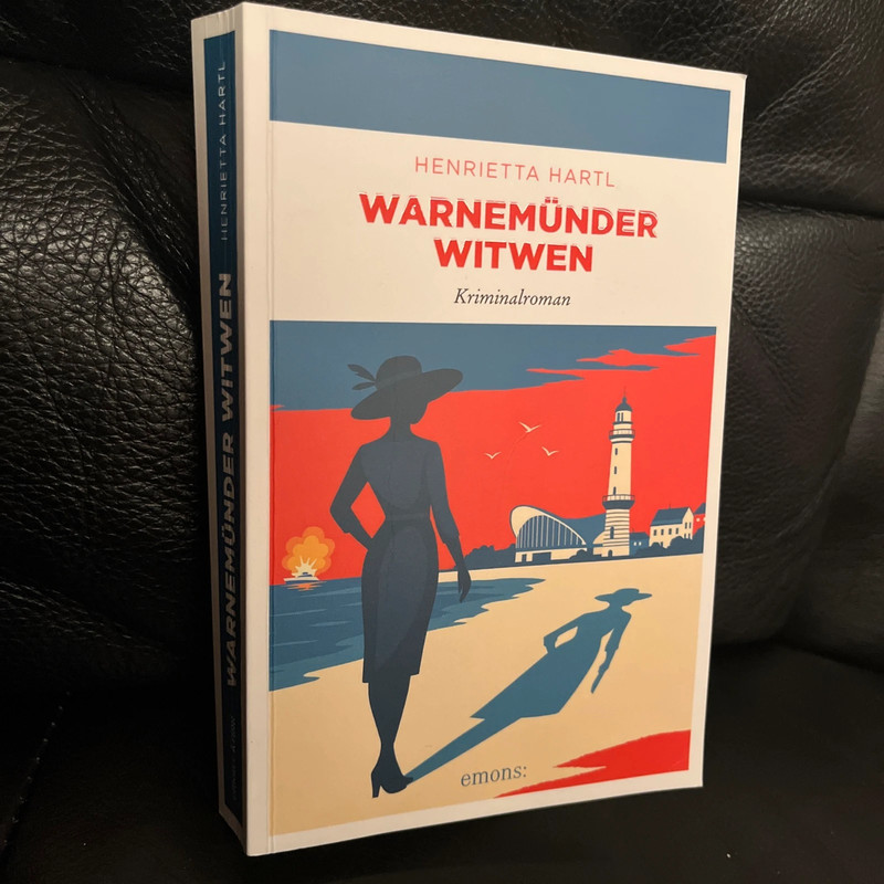 Kriminalroman: "Warnemünder Witwen" von Henrietta Hartl Buch