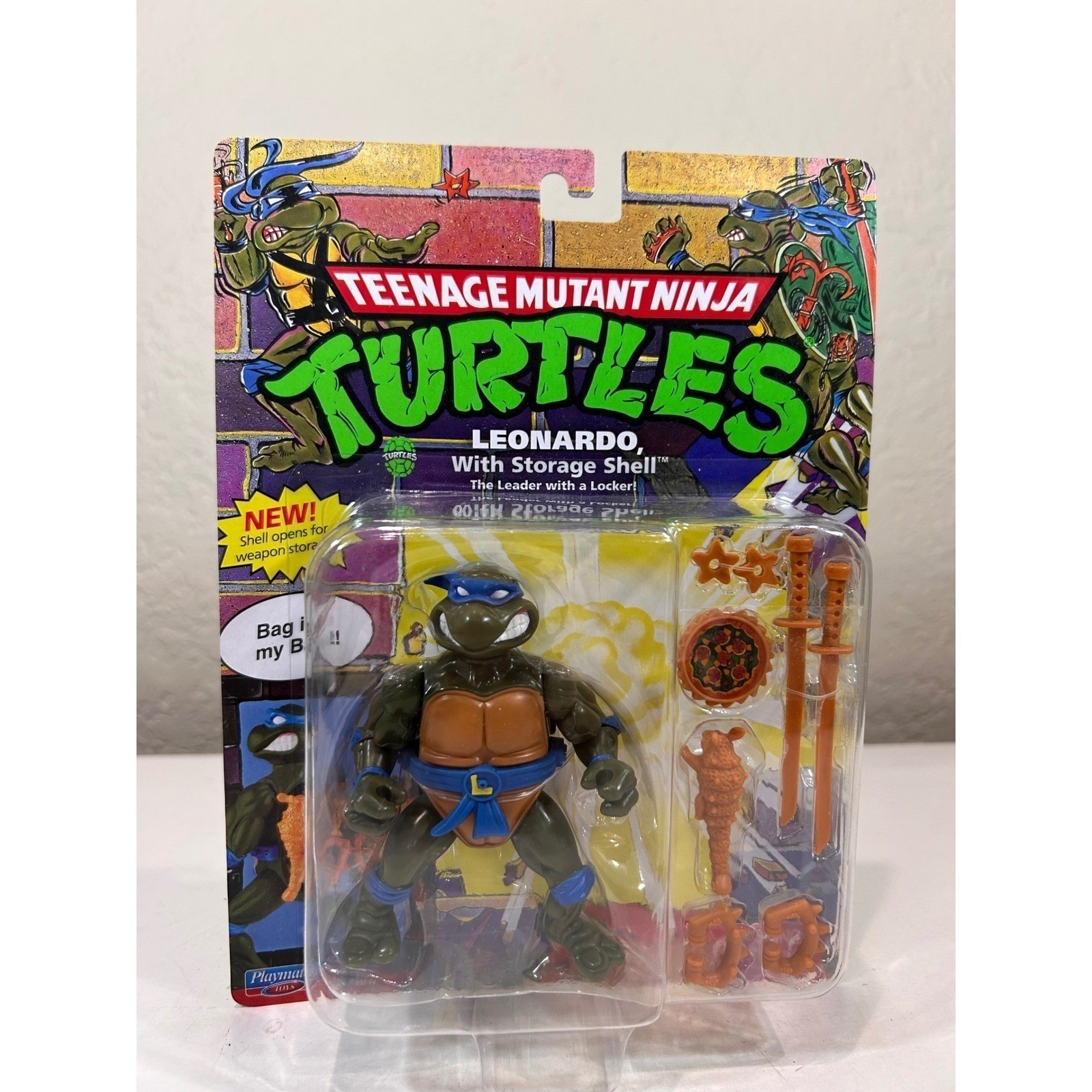 Modellino Teenage Mutant Ninja Turtles Leonardo con guscio di immagazzinaggio nuovo