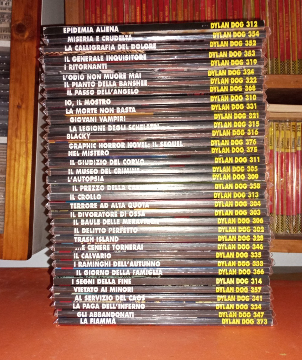 lotto di 36 fumetti DYLAN DOG ins. riservata all'utente cxxxxxxxi