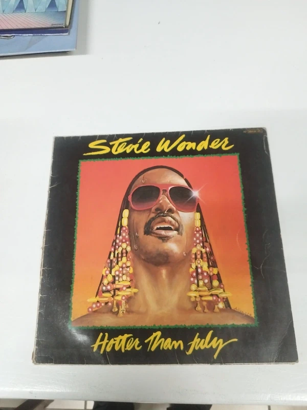 Stevie Wonder- hotter than July