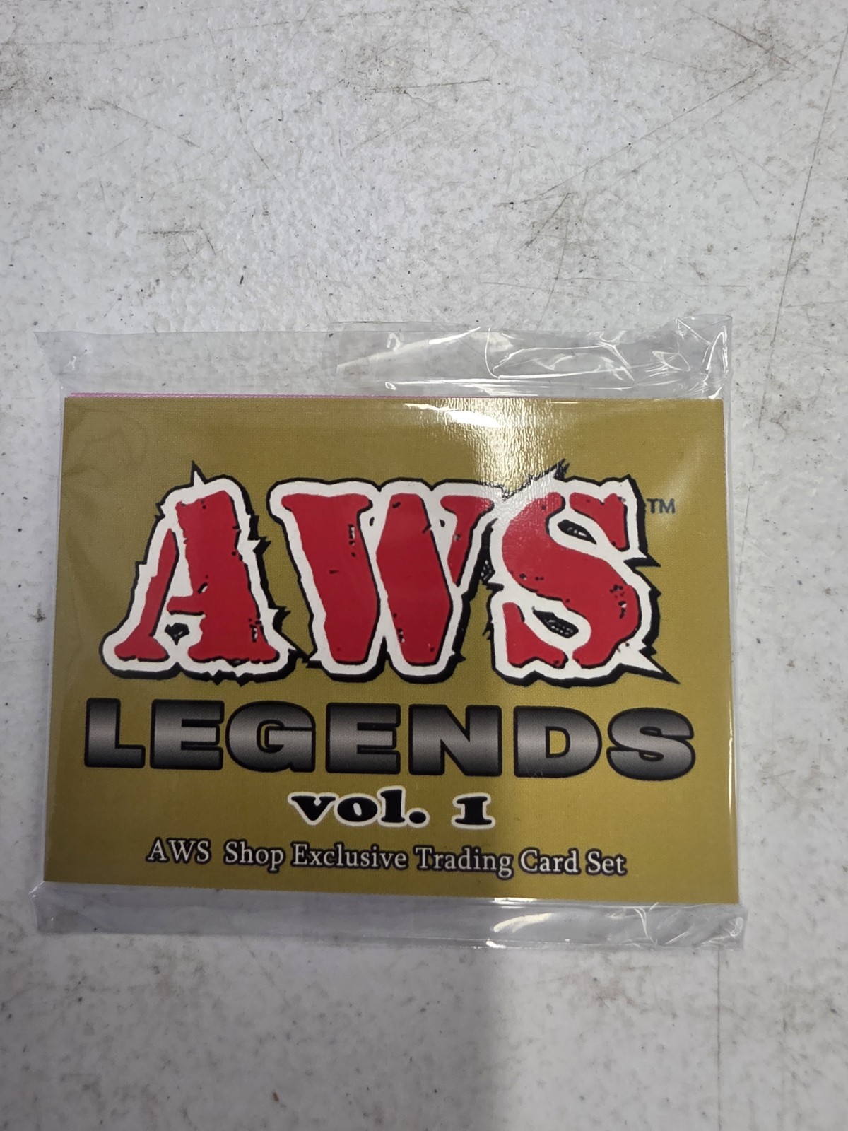 Carte collezionabili Aws Promozioni Leggende Vol 1. Raro. Ufficiale. Sigillato da spedire.