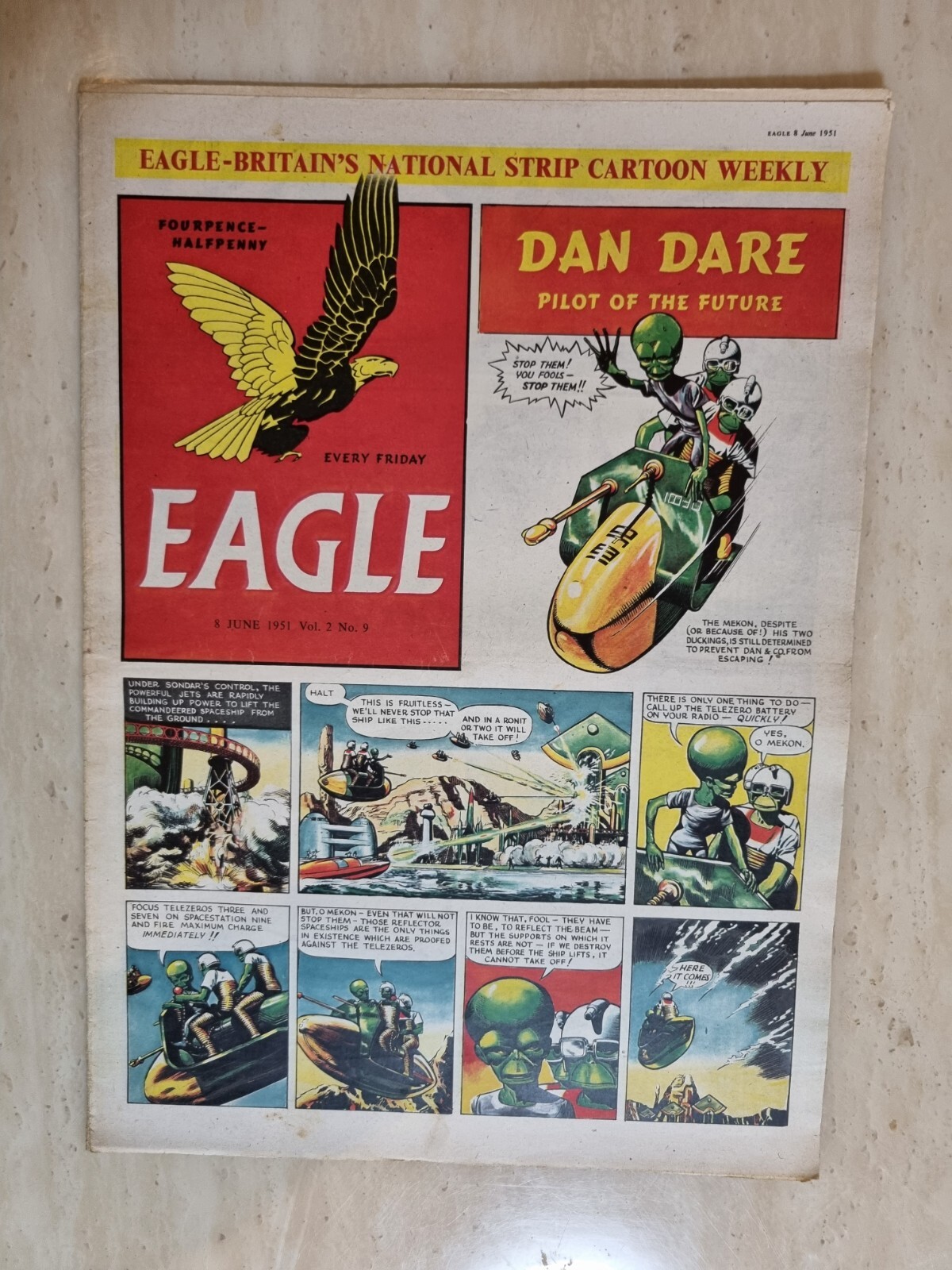 Eagle Comic Vol 2 No 9, 8th June 1951 A Special T.T. Racing Motor Cycle