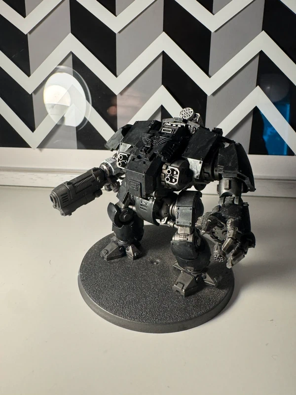 Warhammer 40K redemptor dreadnought