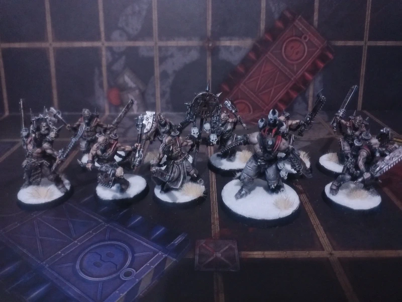 10 Jackals
