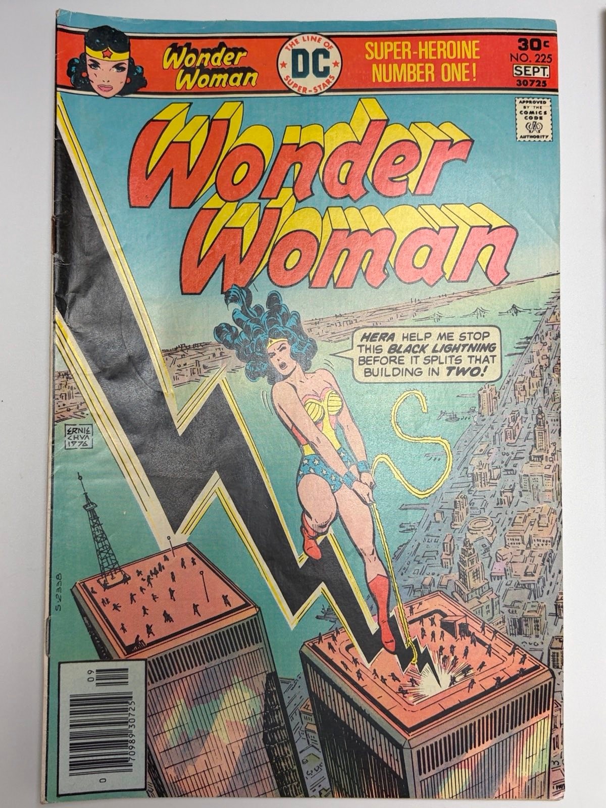 Wonder Woman #225 (1976) in 5,5 fine - - Spedizione illimitata