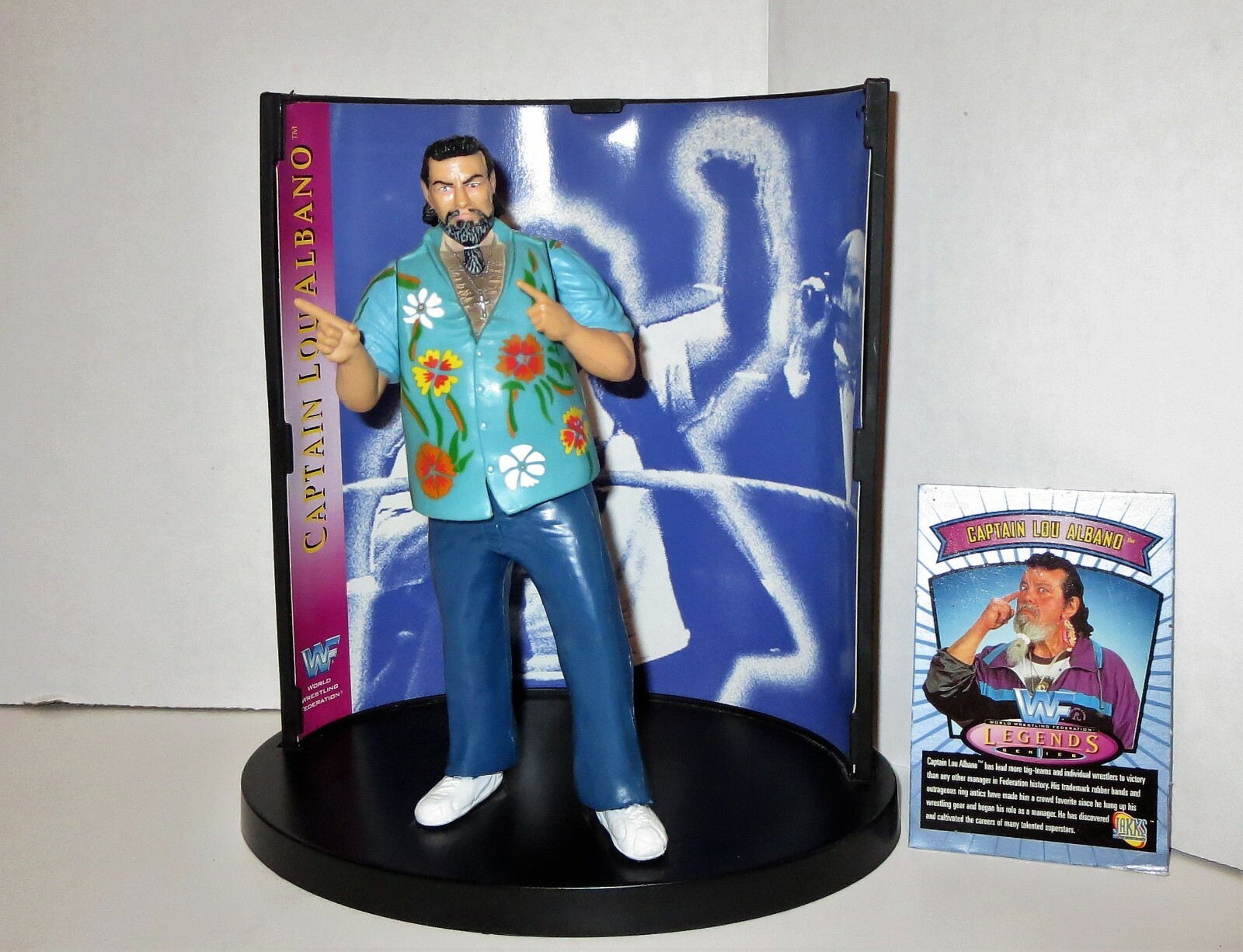 Figurina WWF CAPITANO LOU ALBANO Leggende Serie 1 1997 con cartoncino. WWE Jakks