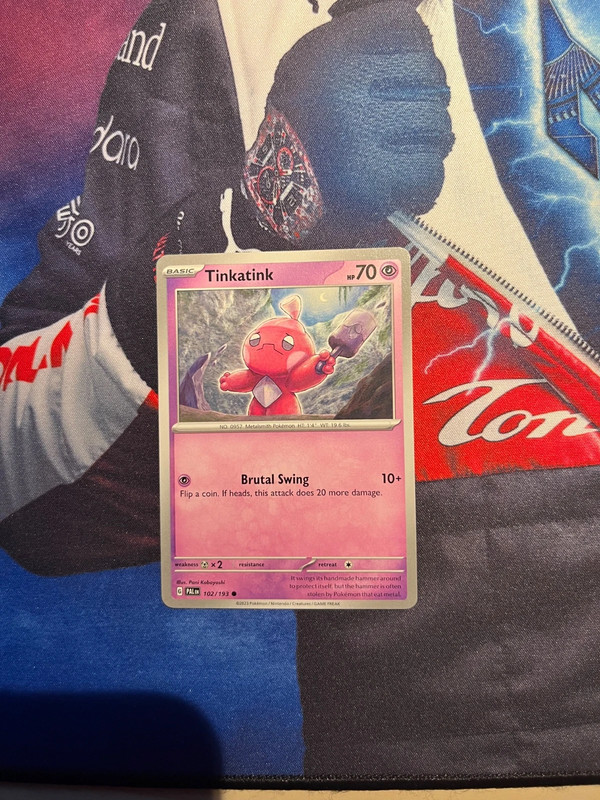 Tinkatink Paldea Evolved  Pokémon kaart 102 (Box 4)