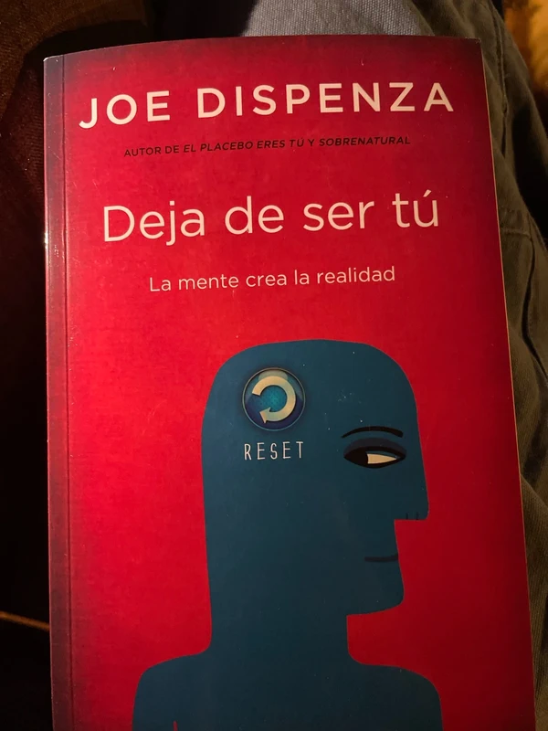 Deja de ser tú