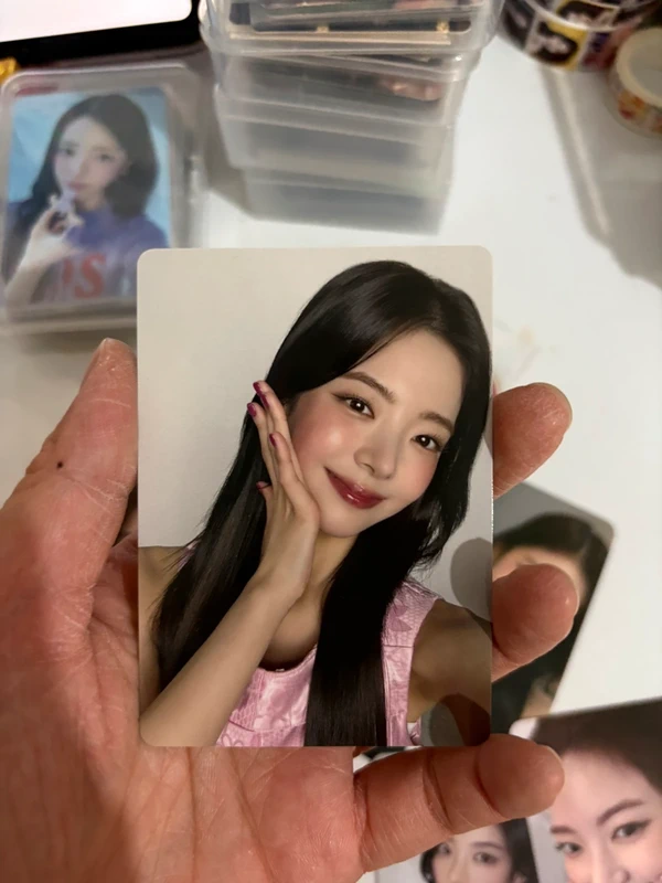 Lia photocard