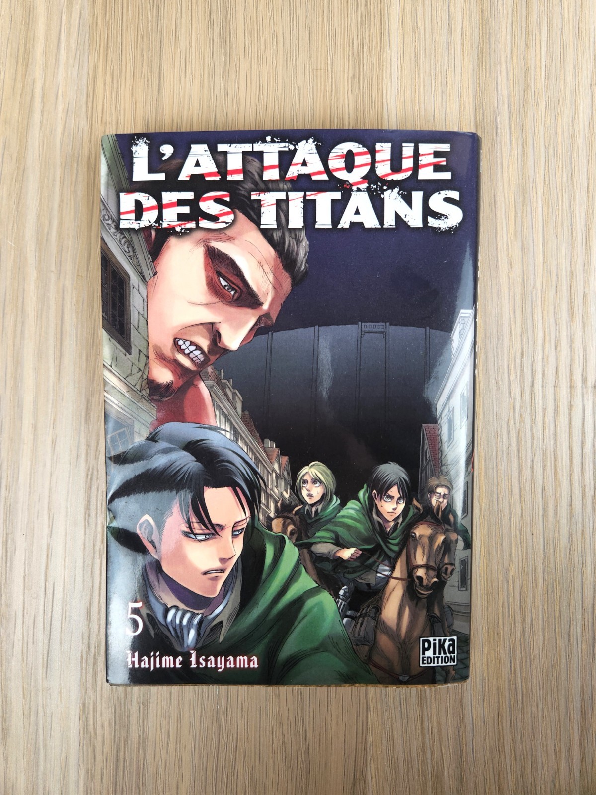 Manga L'Attaque des Titans – Tome 5 par Hajime Isayama