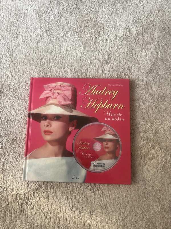 Livre Audrey Hepburn une vie un destin de Michael Beatles