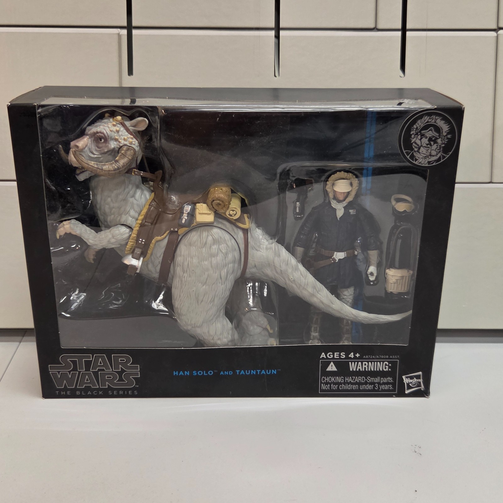 Hasbro Star Wars Black Series Hoth Han Solo & Taun Taun Figure Set