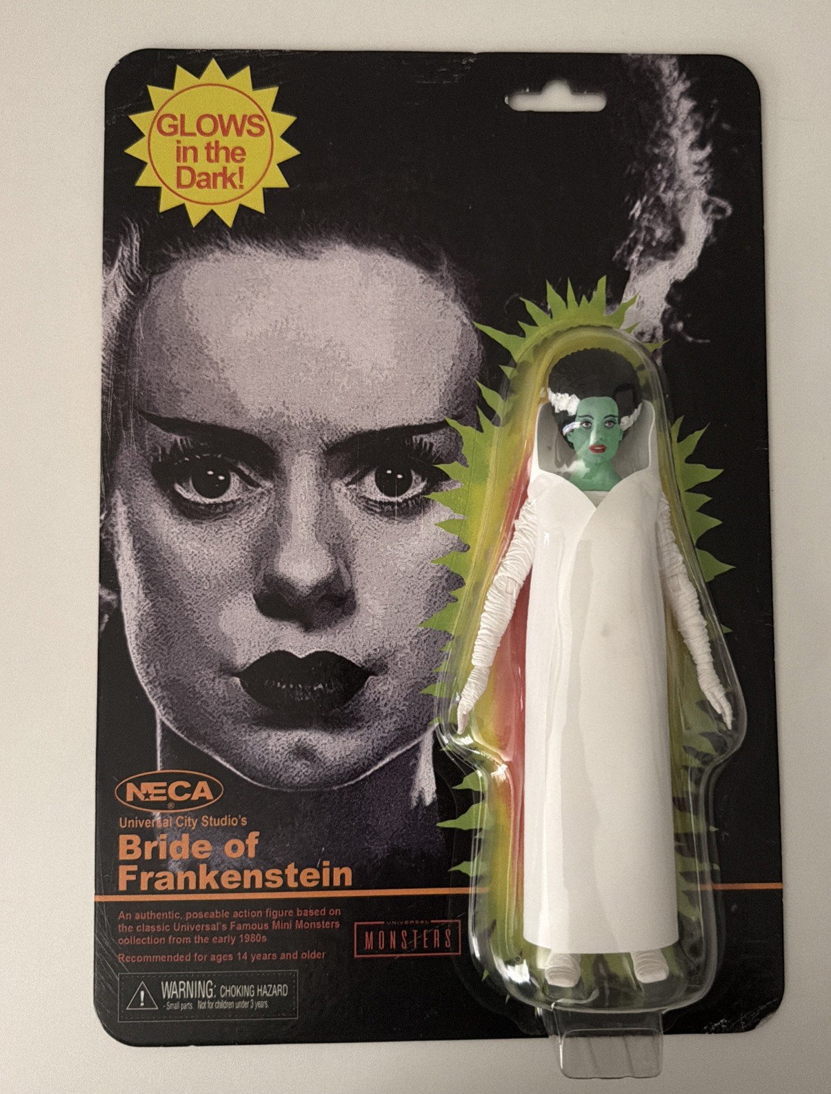 NECA SDCC 2025 Bride of Frankenstein Glow in the Dark Exclusive Figure