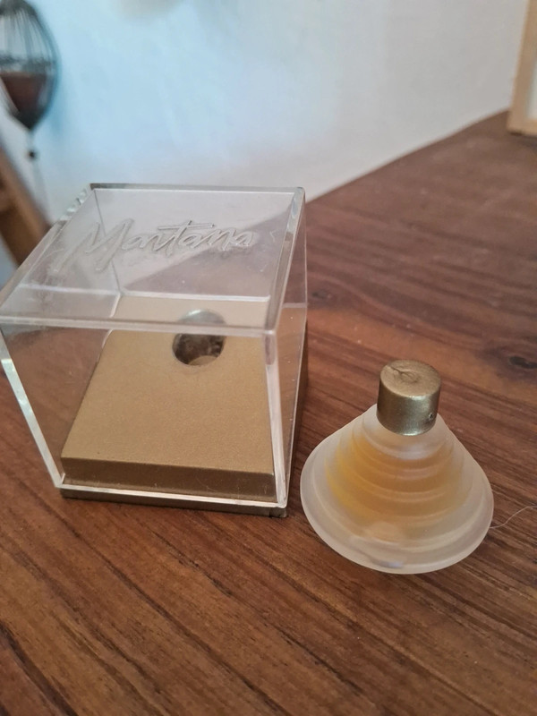 Miniature Parfum d’Elle collection / Parfum de Peau Claude Montana Vintage