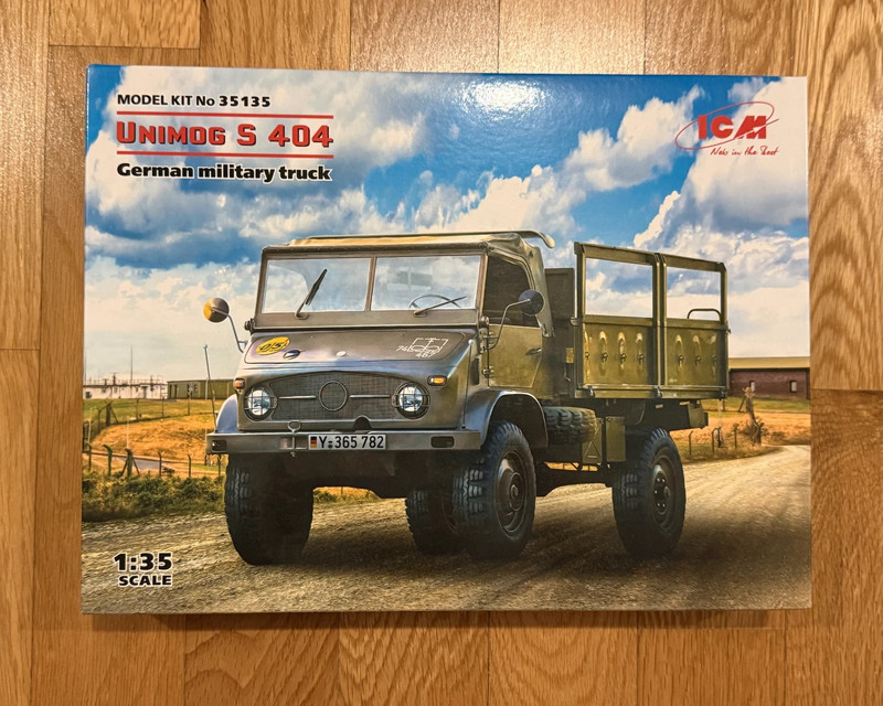 ICM 35135 - Unimog S 404 German military truck 1:35
