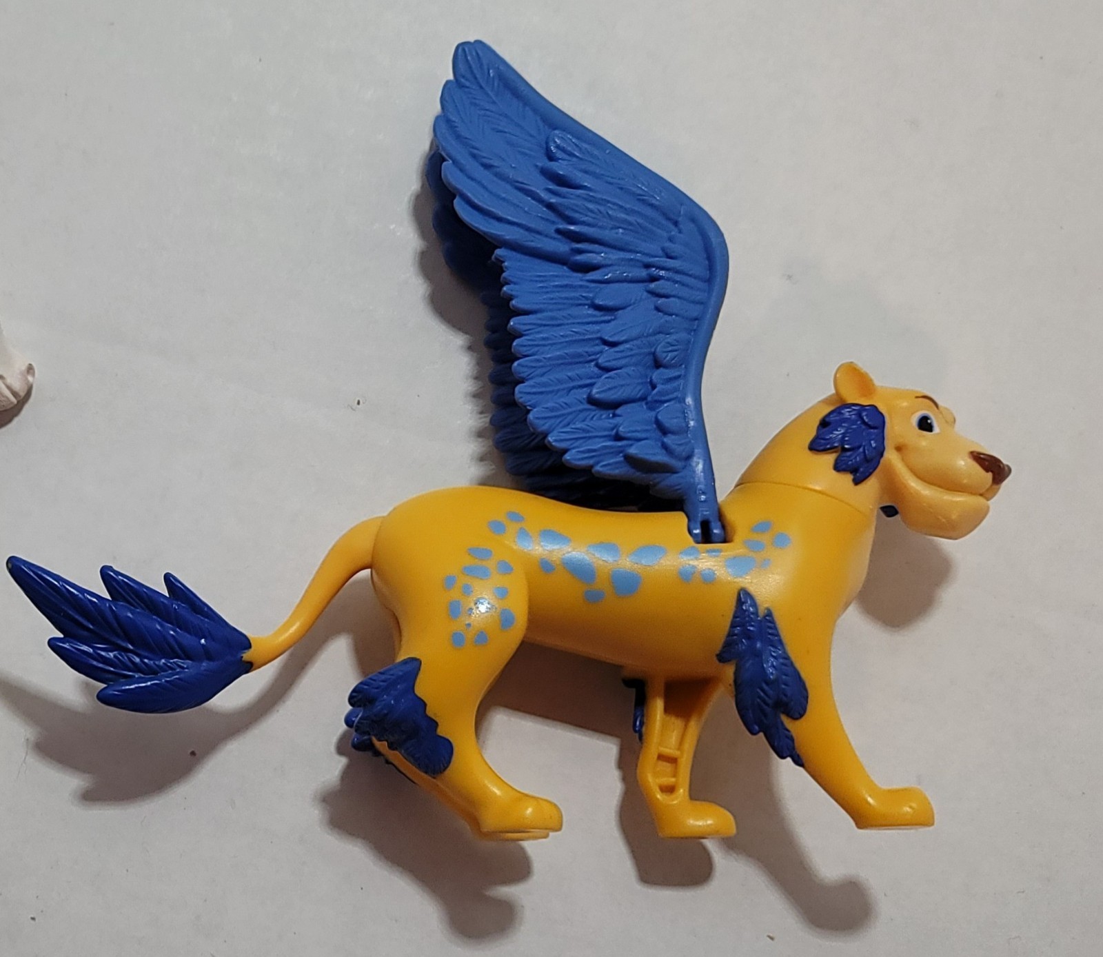 Disney Elena of Avalor Action Figure SKYLAR Winged Cheetah Jacquin 5"