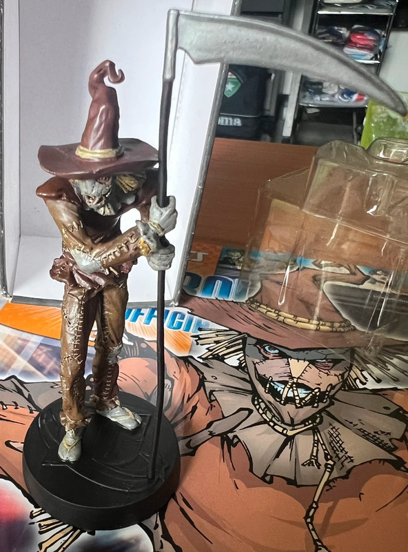 Statuetta DC spaventapasseri