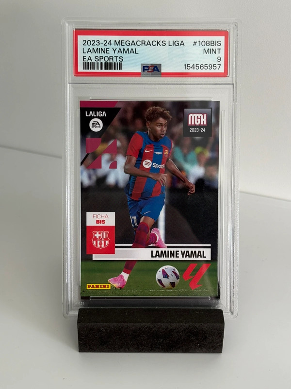 Lamine Yamal 2023-24 Panini Megacracks #108BIS Rookie RC PSA 9 Barcelona
