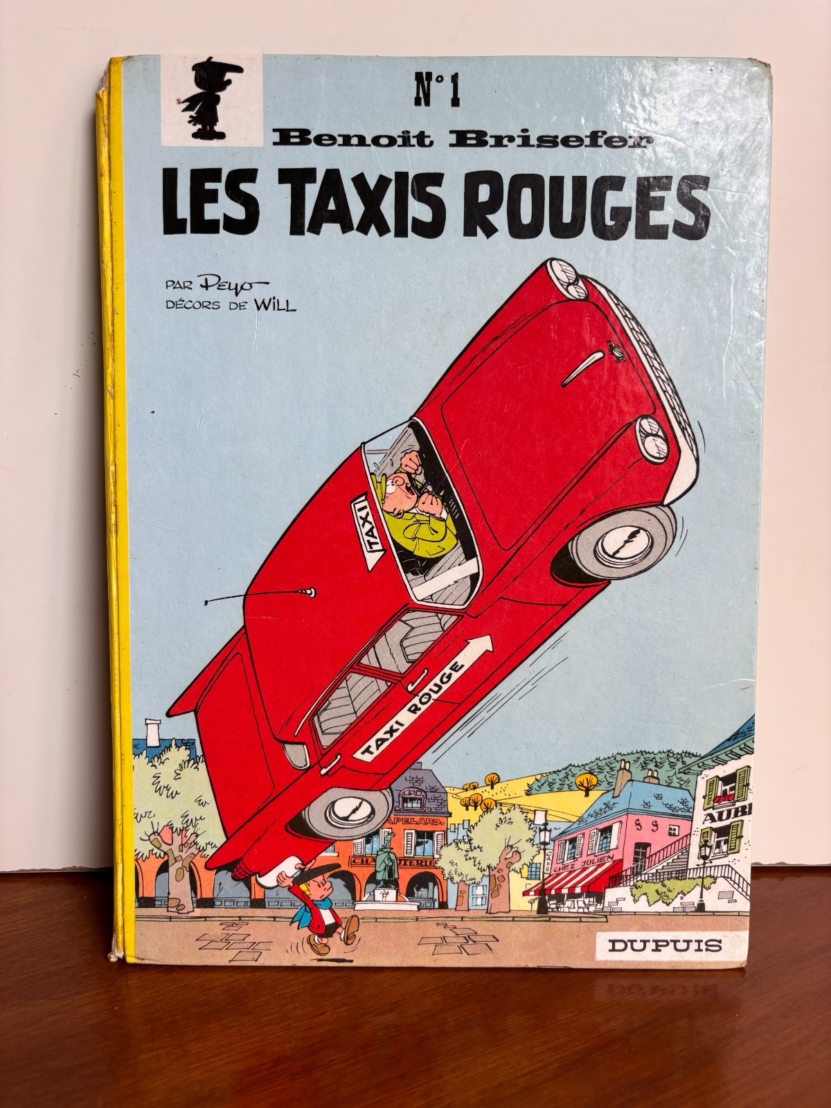 BD " Les Taxis Rouges " Benoit Brisefer n°1 . 1966 . PEYO . Dos Rond .