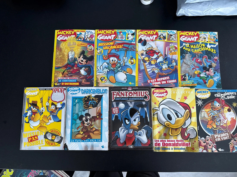 Lot de Mickey, parade géant