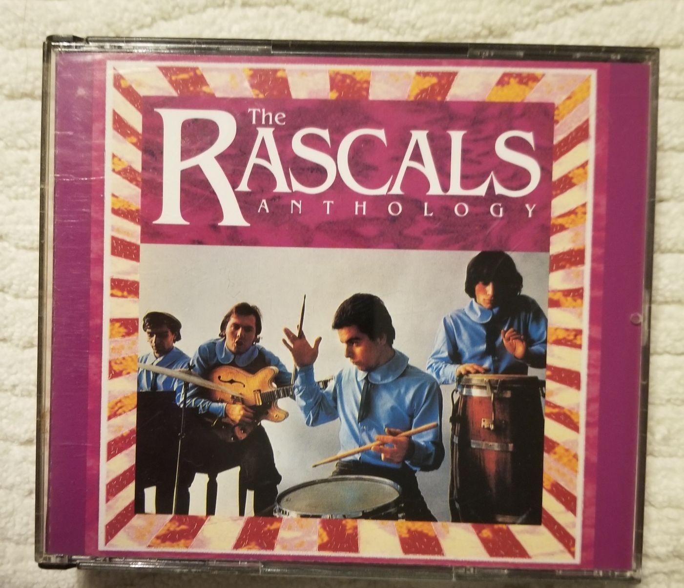 The Rascals ANTHOLOGY 1965-1972, 2 CD set, 52-Page Booklet Rhino 1992 remastered