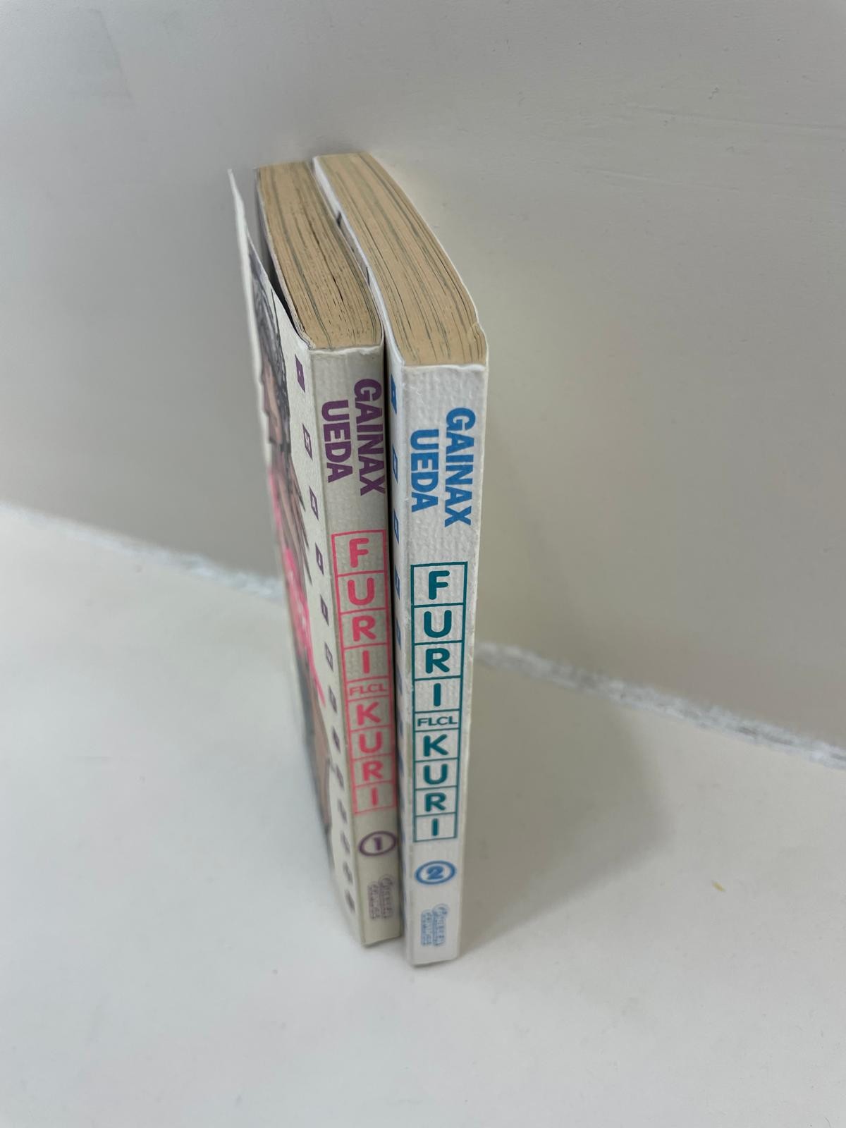 FuriKuri FLCL 1+2 set completo, manga fantascientifico, condizioni accettabili, tedesco