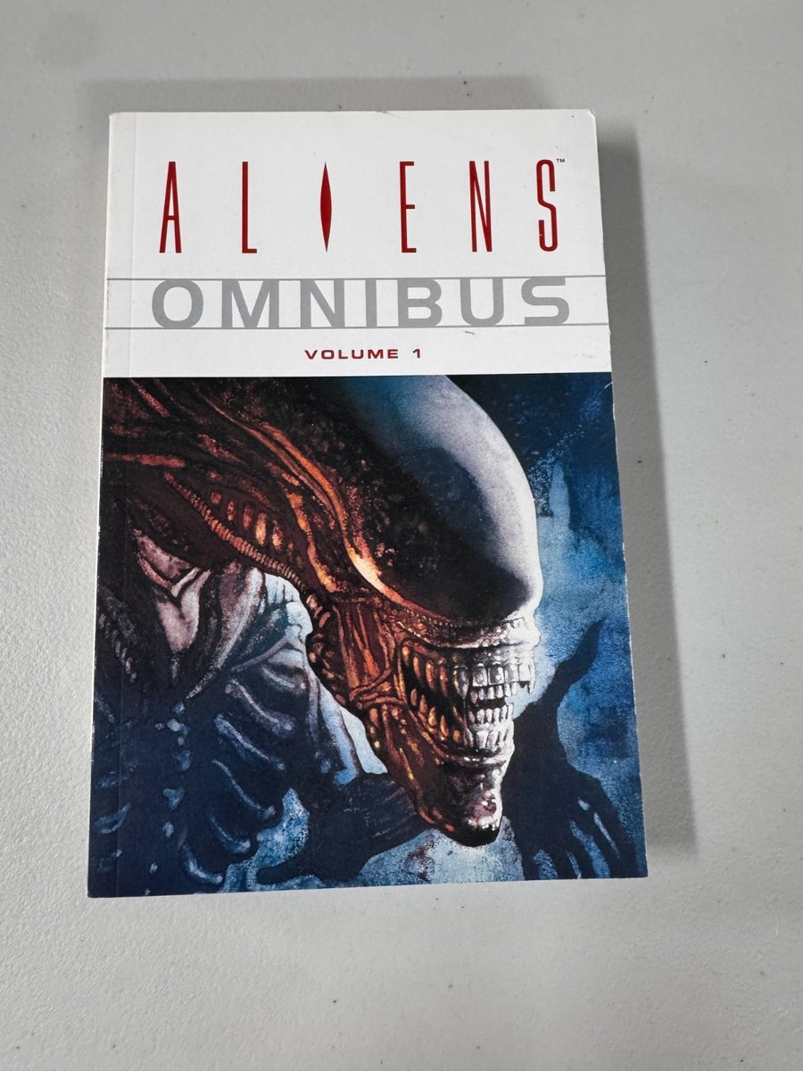 Aliens Omnibus Vol 1 Dark Horse fumetti graphic novel TPB
