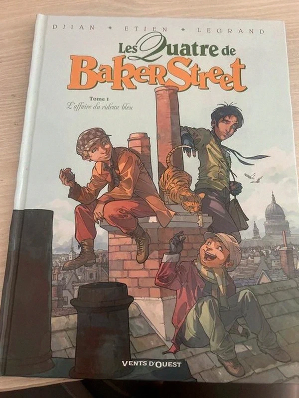 📚 Les Quatre de Baker Street – Tome 1 – L’Affaire du rideau bleu