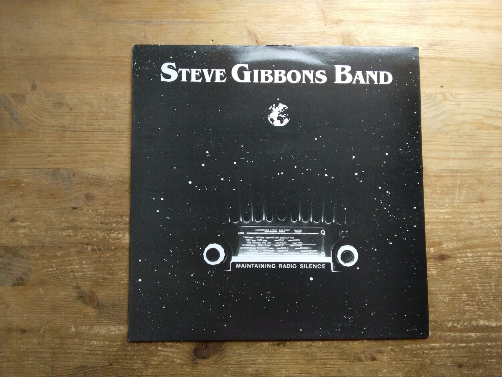 Steve Gibbons Band Maintaining Radio Silence VG+ Vinyl Record Album LUSLP8 (K1)