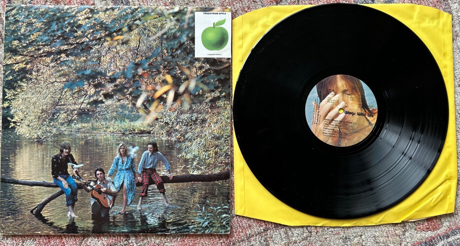 Paul McCartney Wings - wild life LP UK Apple 1971 + inner pinched spine  1ST