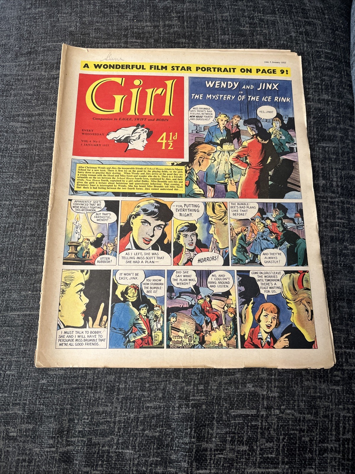 Girl Comic - Vol 4 No 1 - 5 January 1955 - Gregory Peck