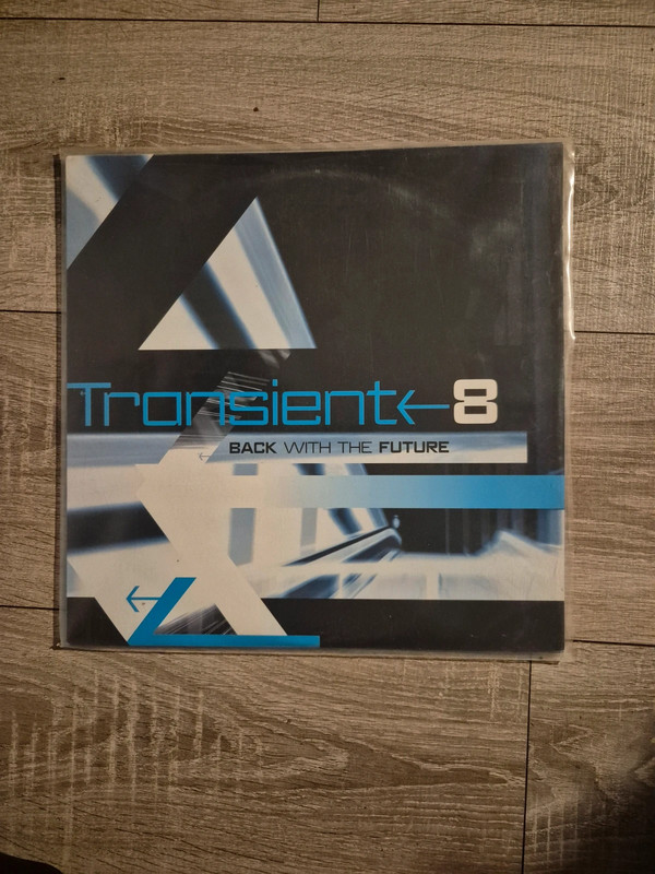 Psychedelic-Trance Compilation Doppel-Vinyl Transient 8 (Back With The Future)